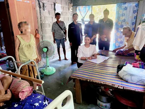 อบต.ป่าร่อน ลงพื้นที่สำรวจข้อมูล และตรวจสอบสภาพครัวเรือนของผู้ประสบปัญหาทางสังคม